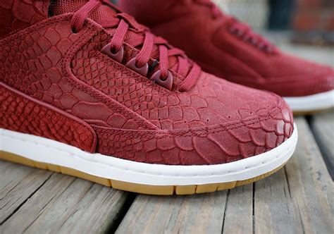 nike air python premium shoes